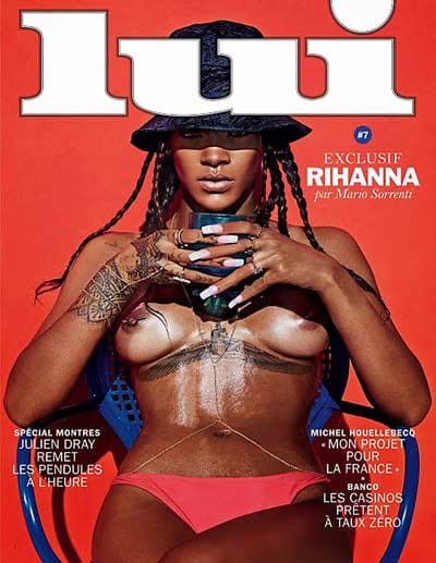 Nur mit Schlapphut und Bikini-Unterteil bekleidet, ließ sich Rihanna von dem Fotograf Mario Sorrenti ablichten.