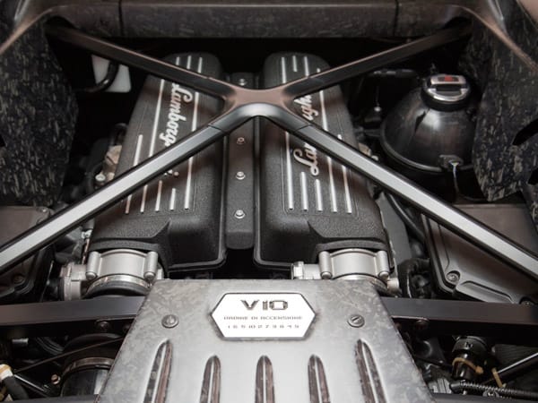 Für den Vortrieb sorgt beim Lamborghini Huracan ein 5,2-Liter-V10-Sauger mit 610 PS.