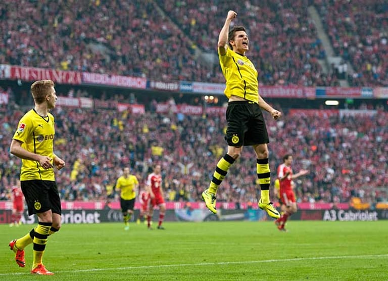 Die Generalprobe für das Pokalfinale geht an die Dortmunder. Mit 3:0 revanchiert sich der BVB in der Münchner Allianz-Arena eindrucksvoll für die Hinspielniederlage in gleicher Höhe. Jonas Hofmann freut sich über seinen Treffer.