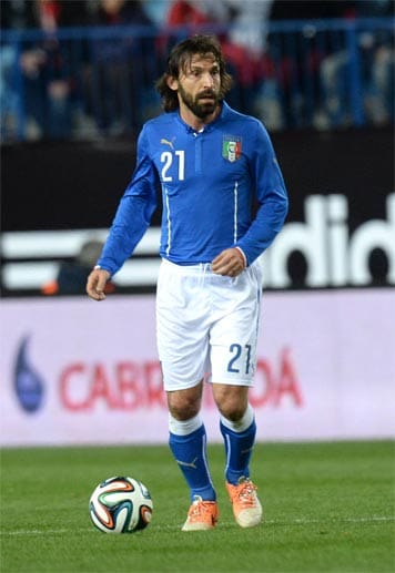 Der 34-jährige Mittelfeldstratege vom Rekordmeister Juventus Turin wird in Brasilien sein letztes großes Turnier spielen. Danach möchte er in der "Squadra Azzurra" Platz für junge Nachwuchstalente machen. Bis dahin bleibt er aber Italiens Schlüsselspieler und der entscheidende Passgeber.