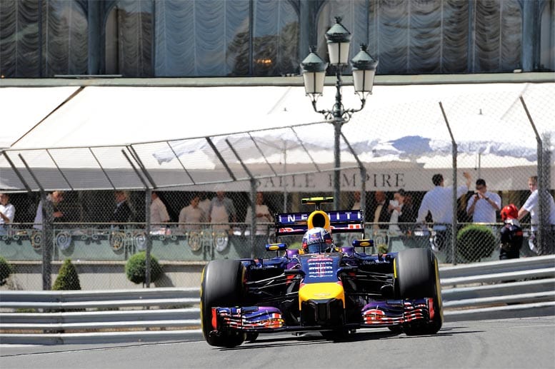 Daniel Ricciardo schlägt den Weltmeister regelmäßig.