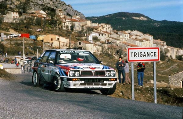 Martini Racing ist in Monaco zuhause und kann auf eine lange Tradition im Motorsport zurückblicken: Vor allem die Boliden von Lancia setzten in den 1980er und frühen 1990er Jahren die Messlatte im internationalen Rallye-Sport. Die Rallye Monte Carlo wurde so über viele Jahre hinweg von Autos mit den berühmten Martini-Streifen dominiert.