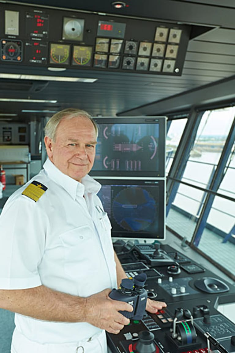 Kjell Holm ist begeistert: "Dieses Schiff ist eine neue Dimension, etwas ganz Besonderes", sagt der Kapitän der "Mein Schiff 3".