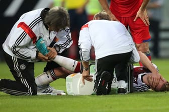 Zahlreiche Stars sind wegen Verletzungen nicht dabei. t-online.de gibt einen Überblick: Marco Reus verletzte sich im letzten Testspiel gegen Armenien am Syndesmoseband und fliegt nicht mit nach Brasilien.