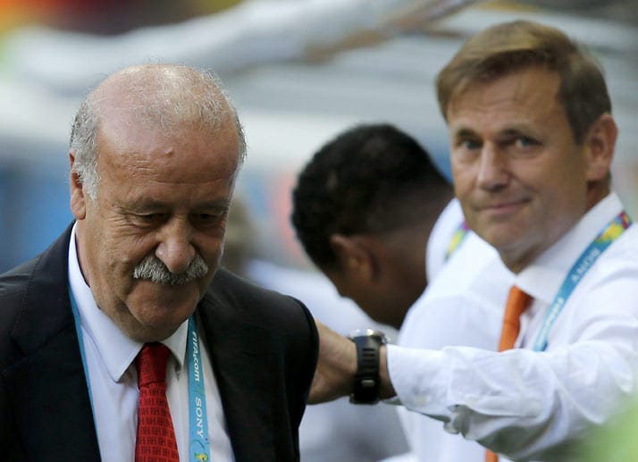 Weltmeister-Trainer Vicente del Bosque ist nun gefragt. Er muss sein Team nach dem Debakel im ersten Gruppenspiel wieder aufbauen für die kommenden Aufgaben.