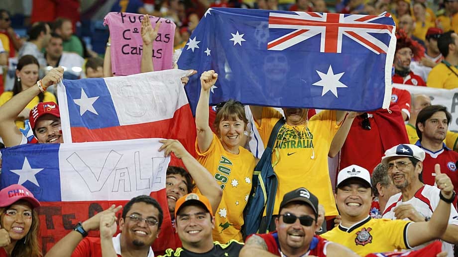 Zum Abschluss des zweiten WM-Tages trifft Geheimfavorit Chile in Cuiaba auf Australien.