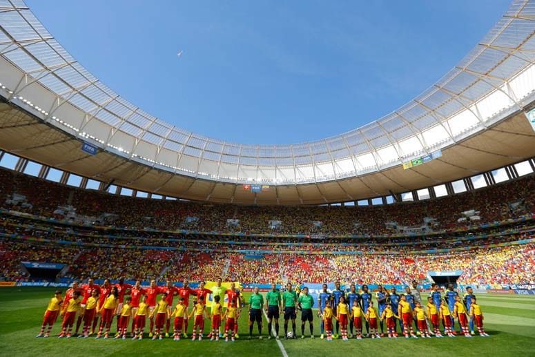 Im heutigen 18-Uhr-Spiel eröffnen die Schweiz und Ecuador den vierten WM-Tag in der brasilianischen Hauptstadt Brasilia. Die Arena ist mit 63.000 Zuschauern allerdings nicht ganz ausverkauft, rund 7000 Plätze bleiben leer.