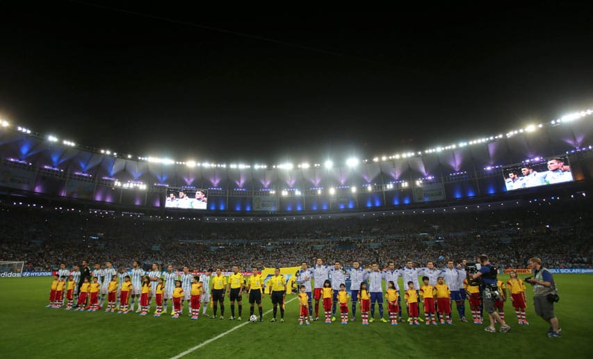 Bühne frei für das Maracana in Rio de Janeiro und die Gruppe F. Der zweimalige Weltmeister Argentinien startet gegen WM-Neuling Bosnien-Herzegowina ins Turnier.
