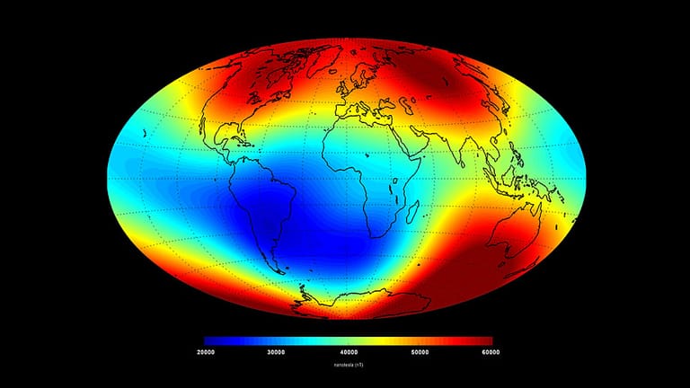 Satelliten der ESA haben das Magnetfeld der Erde vermessen