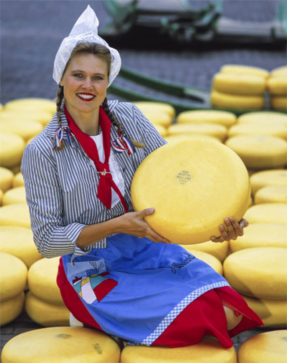 "Frau Antje bringt Käse aus Holland": Die Werbefigur des niederländischen Molkereiverbandes NZO prägte jahrzehntelang das Holland-Bild in Deutschland.