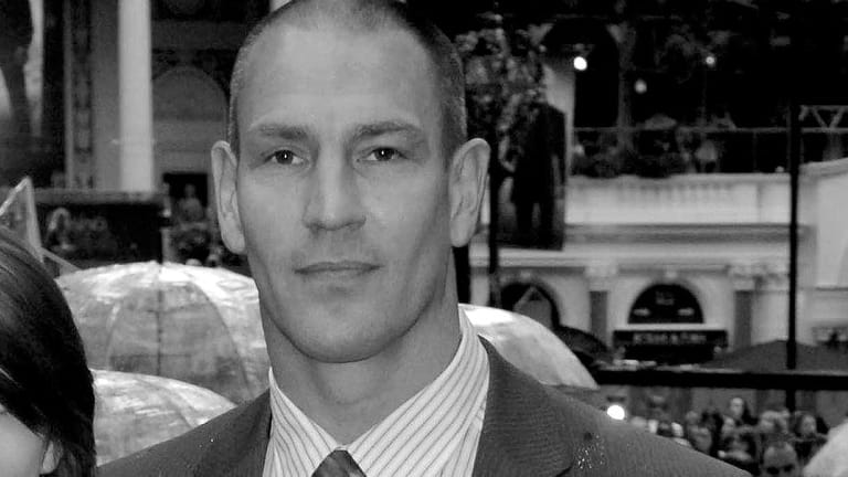 Schauspieler Dave Legeno wurde tot im Death Valley aufgefunden. Der 50-Jährige war vor allem durch die Rolle des Werwolfs Fenrir Greyback in der "Harry Potter"-Filmreihe einem breiteren Publikum bekannt geworden.
