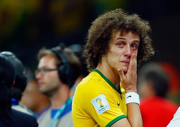 Solch einen Trostspender hätte David Luiz nach dem Halbfinal-Desaster gegen Deutschland auch gebrauchen können. Wer in dieses Gesicht schaut, weiß, wie sehr die brasilianische Fußballseele gelitten hat.