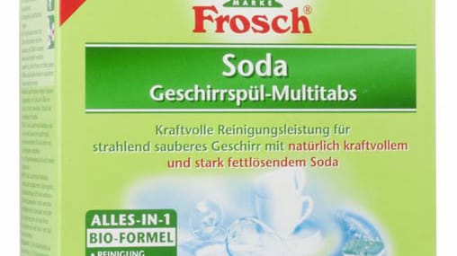 Die "Frosch Soda Geschirrspül-Multitabs" (15 Cent pro Spülgang) erhielten die Note "mangelhaft". Grund dafür: Ein goldener Schimmer auf ursprünglich silberfarbenem Edelstahlbesteck, der sich nicht mehr entfernen ließ.