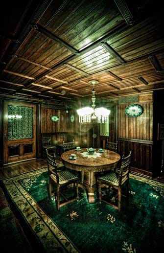 Dieses Speisezimmer wurde im venezianischen Stil eingerichtet.