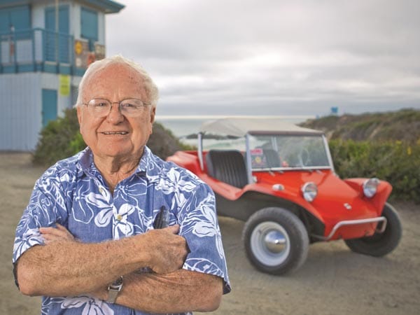 Der heute 88-jährige Bruce Meyers hat den Buggy als "Meyers Manx" erfunden.