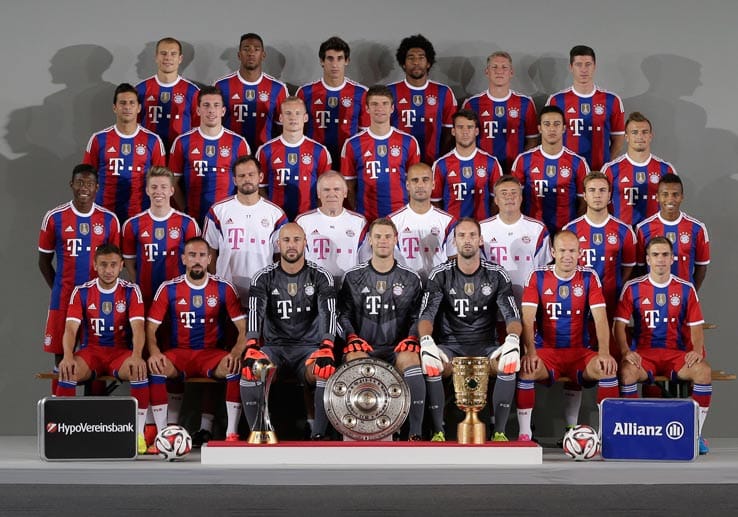 Mit diesem Kader wollen die Bayern in die Saison 2014/15 starten.