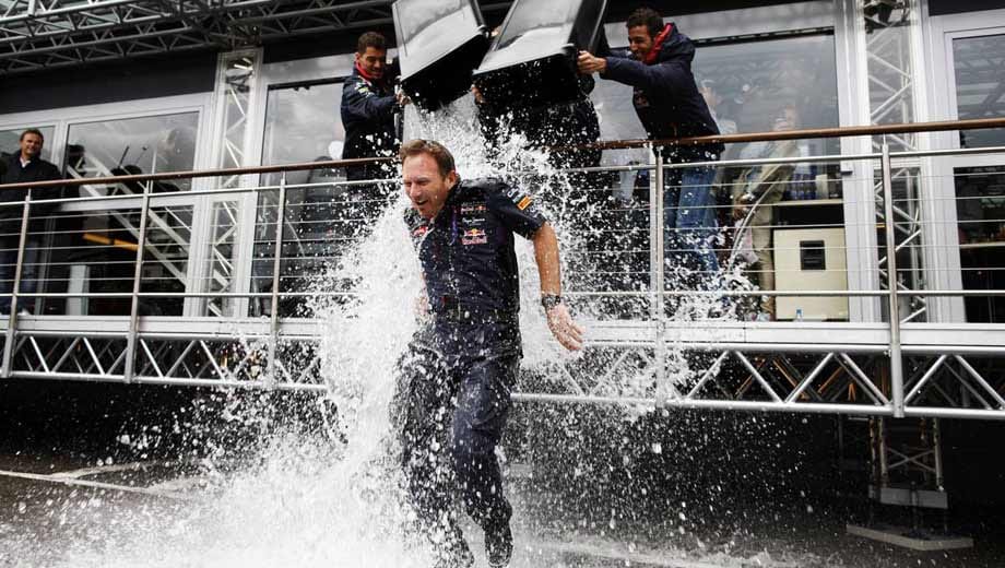 Zuvor hat Red-Bull-Teamchef Christian Horner seine "Ice Bucket Challenge" absolviert.