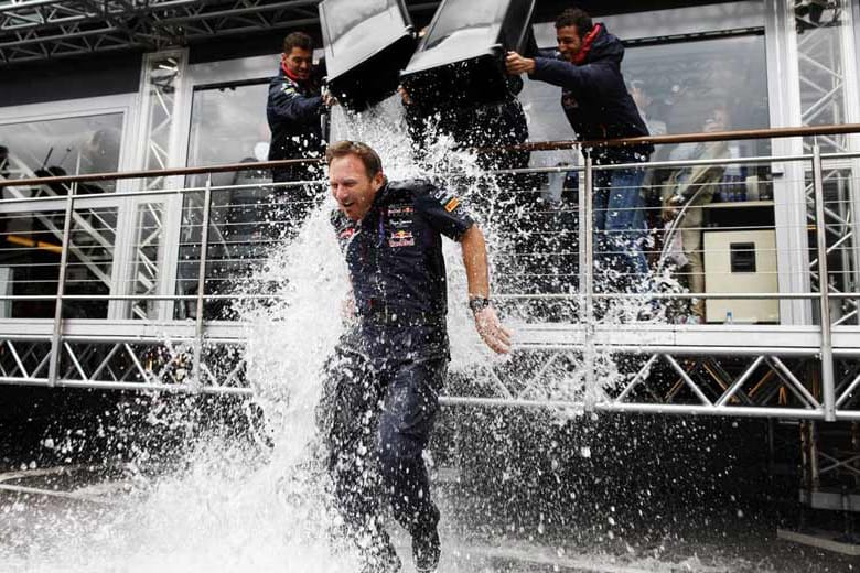 Zuvor hat Red-Bull-Teamchef Christian Horner seine "Ice Bucket Challenge" absolviert.