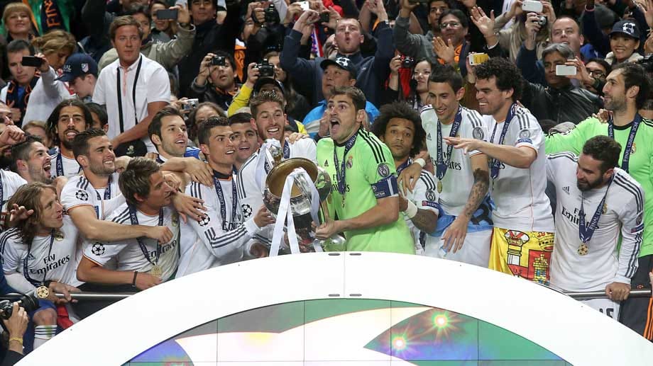 Fünf Jahre später hat sich Ronaldos Hauptmission bei den Königlichen erfüllt: die Decima. Dank des Finalsieges über Atletico Madrid gewinnt Real Madrid zum zehnten Mal in der Vereinsgeschichte die Champions League.