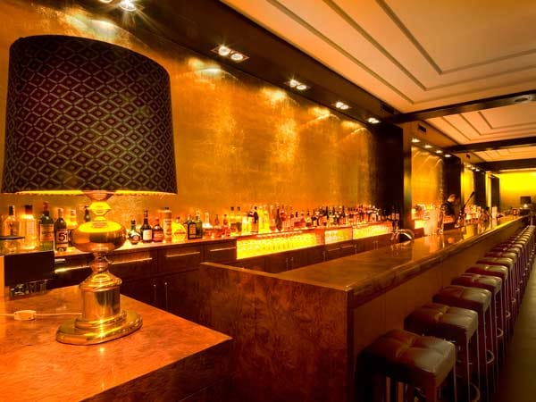 Top-Bar im "Cuisine Style": Im Berliner Reingold werden Drinks wie im Sternerestaurant komponiert und serviert.