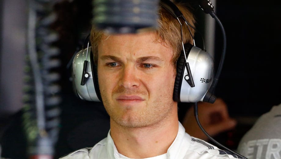 Beim dritten freien Training muss Nico Rosberg tatenlos mit ansehen, wie...