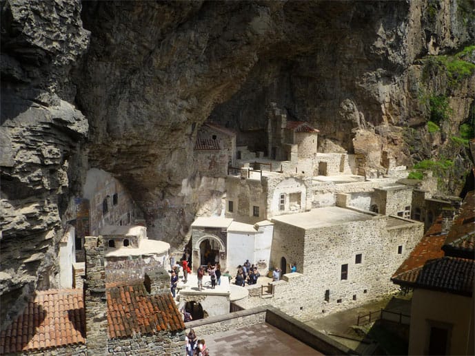 Das Felskloster Sumela ist die meist besuchte Attraktion der türkischen Schwarzmeerküste.