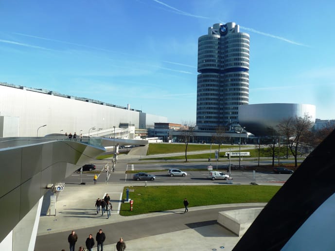 Schon die Fassade des BMW-Museums in München sorgt für Aufsehen, aber auch das Innenleben begeistert: Platz fünf.