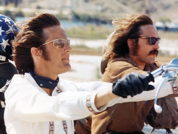 Der "Easy Rider" war für Peter Fonda - hier links - die Rolle seines Lebens. Rechts im Bild Dennis Hopper.