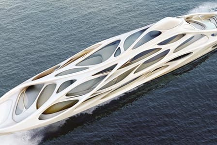 Diese extravagante Yacht entsprang der Feder von Star-Designerin Zaha Hadid. Die "Unique Circle Yacht" aus dem Hause Blohm + Voss wurde beeinflusst von Hydrodynamik und unterseeischen Ökosystemen. Die einzelnen Decks sind durch diverse Stürze miteinander verbunden, die gemeinsam das optisch sehr präsente Exoskelett des Schiffs bilden.