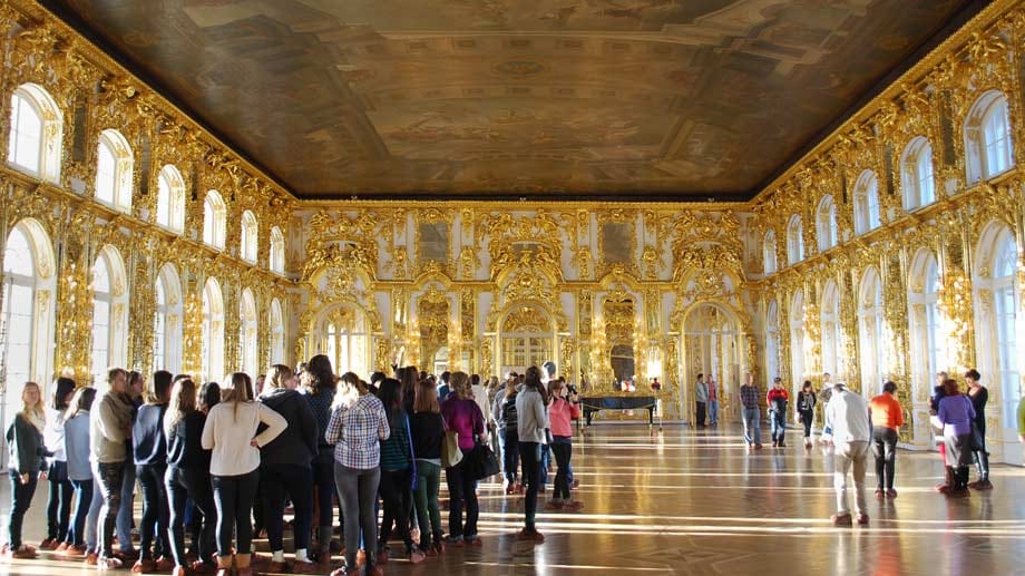 Der Katharinenpalast in Puschkin bei Sankt Petersburg ist einer der schönsten Barockpaläste Europas.