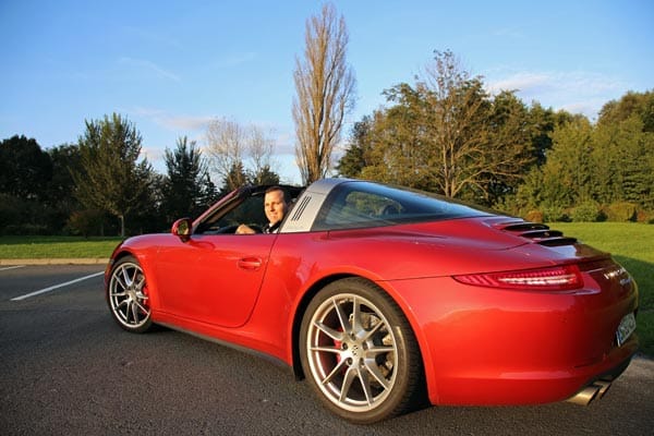 wanted.de-Autor Christian Sauer war am Steuer des Porsche 911 Targa 4S mit 400 PS und Allradantrieb und hat diesen auf Herz und Nieren geprüft.