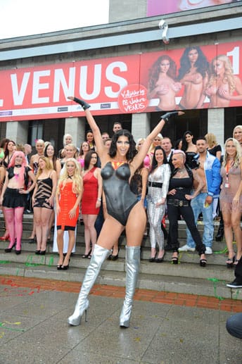 Zum 18. Mal öffnete die Erotikmesse "Venus" ihre Tore in Berlin - und sie war das prominente und sehr nackte Aushängeschild.