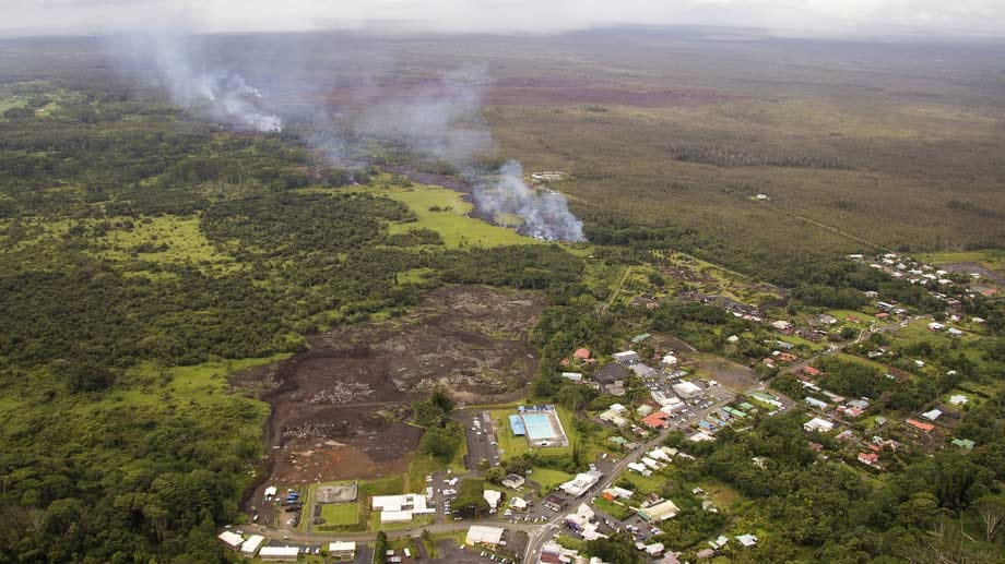 Vulkanausbrauch auf Hawaii: Lavastrom bedroht Wohngebiet