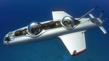 Das Luxus-Unterseeboot "Super Falcon Mark II" ähnelt optisch einer Kombination aus Flugzeug und U-Boot.