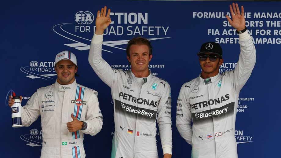 Der Dominator der ersten beiden Tage heißt jedoch Nico Rosberg (Mitte). Der 29-Jährige geht vor dem WM-Führenden Hamilton ins Rennen.