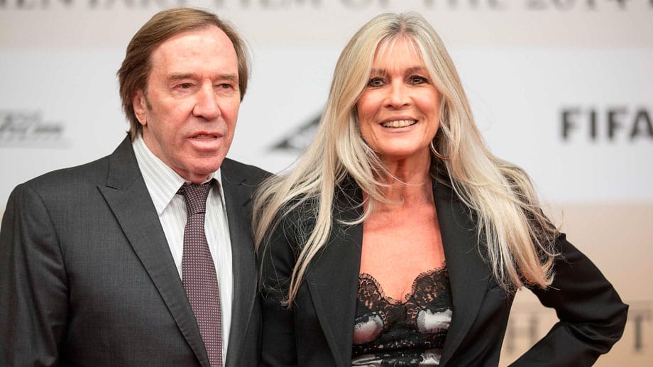 Auch Günter Netzer und seine Frau Elvira kamen zur Premiere des Films "Die Mannschaft".