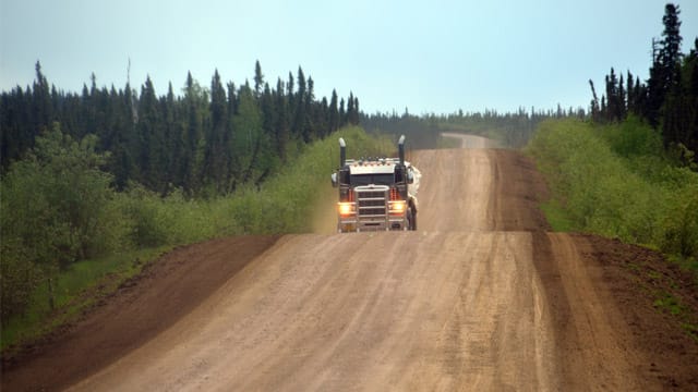 Der Dalton Highway im Norden Alaskas gilt als Amerikas gefährlichste Straße.