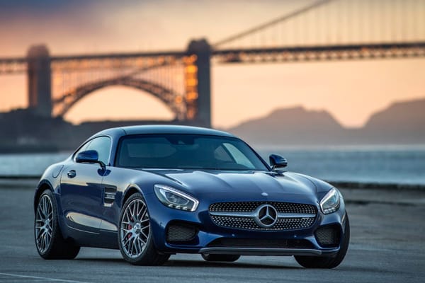 Der neue Schönling Mercedes AMG GTS in Kalifornien.