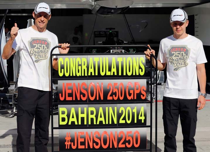 In Bahrain absolviert Jenson Button (li.) seinen 250. F1-Grand-Prix. Der Engländer wird aber nur 17.
