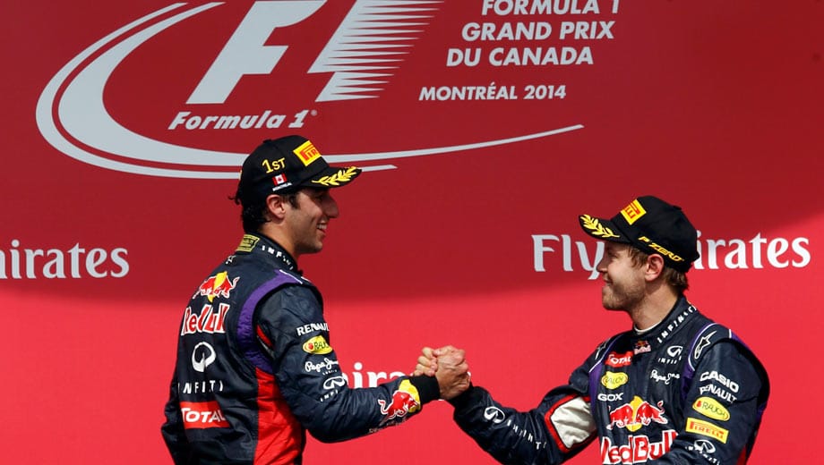 Das Rennen in Kanada hat ausnahmsweise keinen Silberpfeil-Sieger. Daniel Riccardo (li.) erreicht seinen ersten Formel-1-Sieg. Sebastian Vettel gratuliert seinem Teamkollegen.