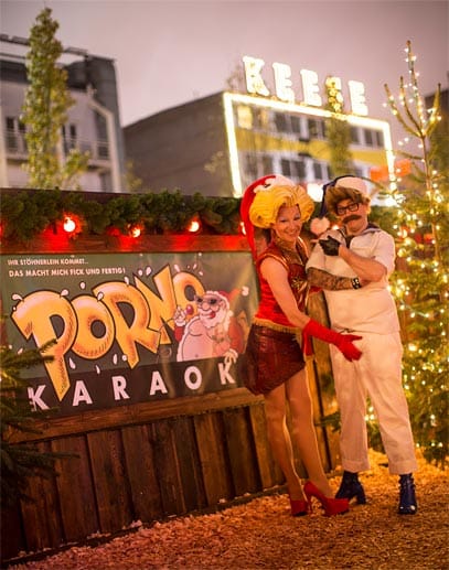 Hamburgs geilster Weihnachtsmarkt "Santa Pauli" findet mitten auf der Reeperbahn im Stadtteil St. Pauli statt.