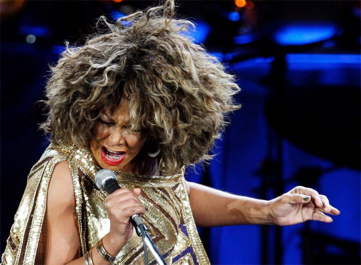 Am 26. November 2014 feiert Rockröhre Tina Turner, laut dem "Rolling Stone"-Magazin "eine der größten Stimmen aller Zeiten", ihren 75. Geburtstag.