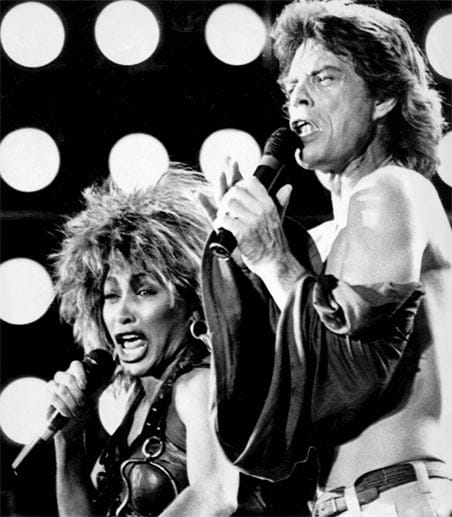 Tina Turner mit Mick Jagger beim Live-Aid-Concert am 13. Juli 1985 in Philadelphia.