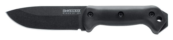 Ein gutes Messer darf nicht fehlen, wenn draußen Feuer gemacht wird. Das Ka-Bar BK2 Becker Campanion kostet um die 90 Euro und ist speziell für den Outdoor-Einsatz konzipiert worden.