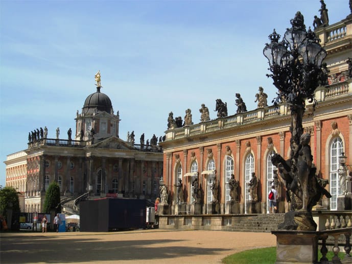 Platz 10 in Europa: Potsdam. Einst Residenzstadt der Könige von Preußen ist Potsdam bekannt für ihre zahlreichen Schloss- und Parkanlagen.
