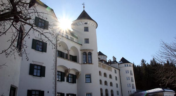 Das malerische Schloss Hotel Pichlarn bietet eine "Steirische Weihnacht".