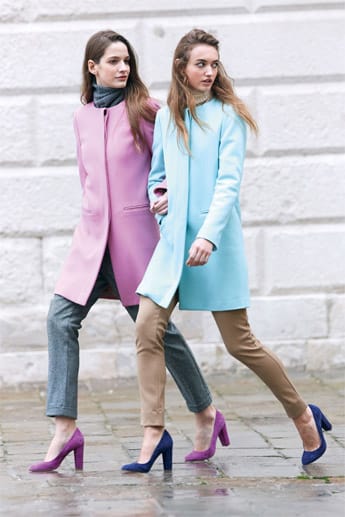 Wintermode 2014: Wer es farbenfroh mag, geht beim dezenten Look der 60er-Jahre nicht leer aus. Pastelltöne mischen schlichte Kleidungsstücke auf, und sind dabei nicht zu aufdringlich.
