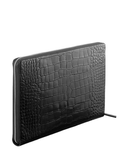 Luxus-Verpackung für schmale Laptops: Die edle Ledertasche mit Alligatorprägung von Montblanc für 680 Euro.