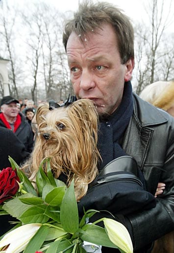 Moshammers Leben wurde als TV-Dokumentation verfilmt, kam als Oper und Musical auf die Bühne, Bücher erschienen. Sein Chauffeur Andreas K. machte sich ans Werk und verfasste "Mosi, Daisy und ich".