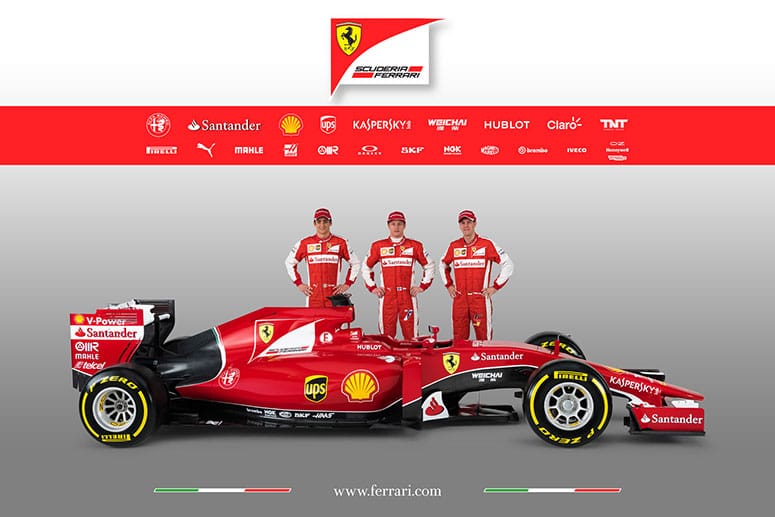 Das Ferrari-Team 2015: Ersatzfahrer Esteban Gutierrez, Kimi Räikkönen und Sebastian Vettel (von links) sind stolz auf ihren neuen Dienstwagen.